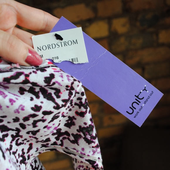 NWT UNITY Racerback Workout Tank - Picture 7 of 8